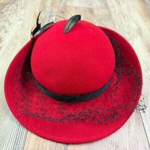 Georgi Women’s Elegant Splendide Felt Wool Red Hat with Black Accents